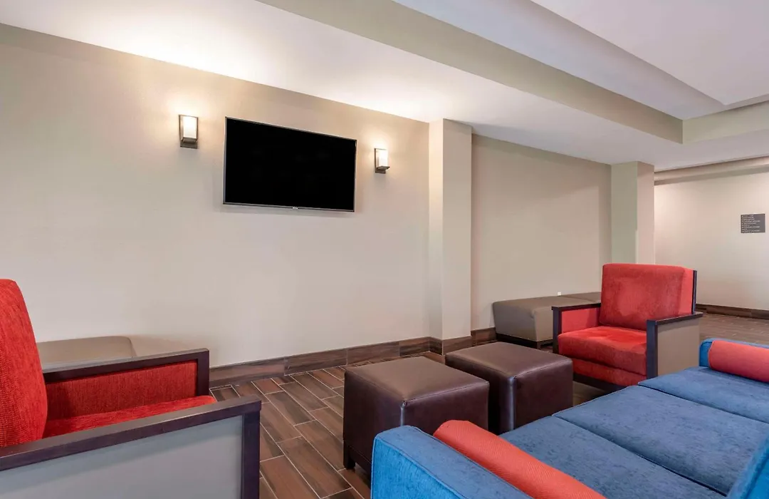 Comfort Suites Daytona Beach-Speedway-1